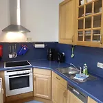 דירה Friedrich Schiller, 2 Schlafzimmer, Balkon,kostenloses Wifi, Naehe Zentrum, *