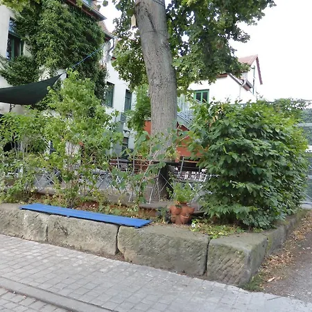 Apartment Ferienwohnung Friedrich Schiller, 2 Schlafzimmer, Balkon,kostenloses Wifi, Nahe Zentrum, Jena