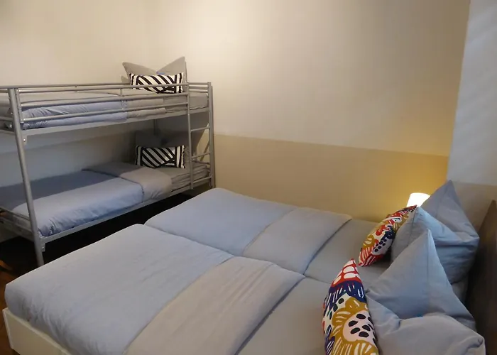 Friedrich Schiller, 2 Schlafzimmer, Balkon,kostenloses Wifi, Nähe Zentrum, Apartment Jena