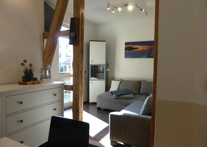 Friedrich Schiller, 2 Schlafzimmer, Balkon,kostenloses Wifi, Nähe Zentrum,