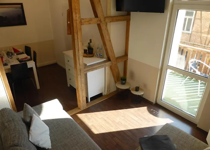 Lägenhet Ferienwohnung Friedrich Schiller, 2 Schlafzimmer, Balkon,kostenloses Wifi, Nahe Zentrum, Jena