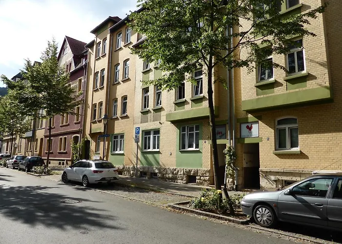 Friedrich Schiller, 2 Schlafzimmer, Balkon,kostenloses Wifi, Nähe Zentrum, Apartment *